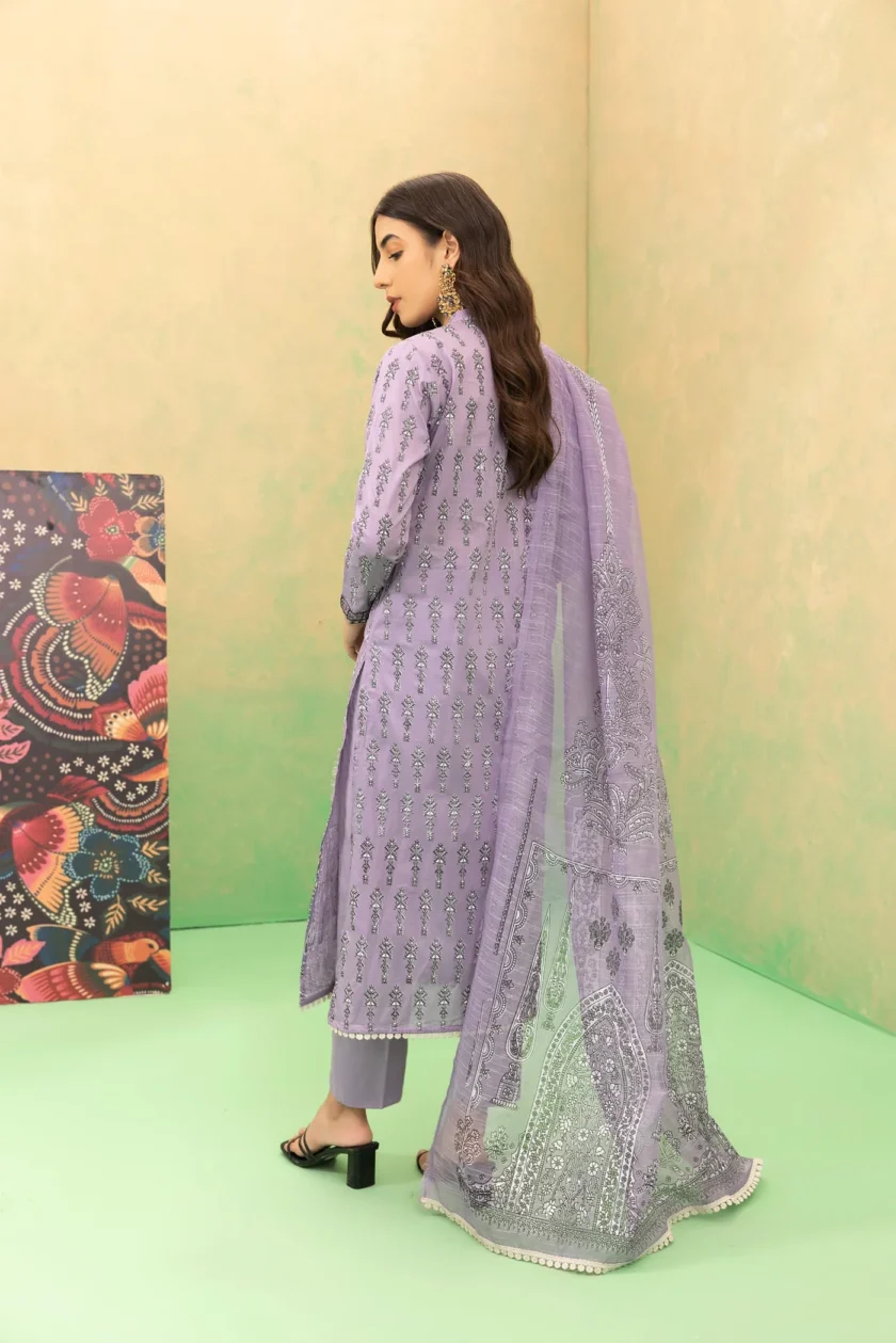 Taana Baana 3 Piece Mauve Embroidered Unstitched Lawn Dress - Image 3