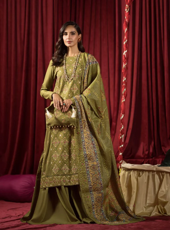 gulljee-ufaaq-olive-embroidered-luxury-lawn-dress