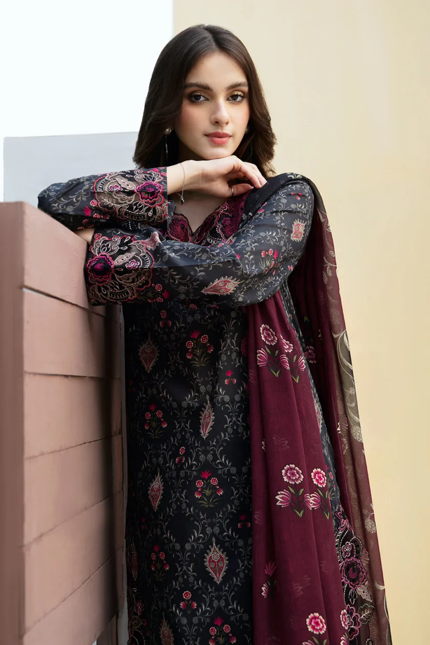 Black Unstitched 3 Piece Embroidered Lawn Dress by Ramsha - Image 5