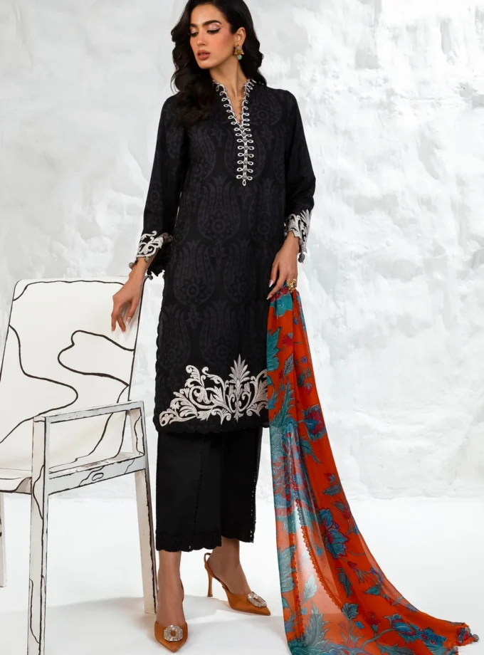 sana-safinaz-black-embroidered-3-pc-lawn-dress