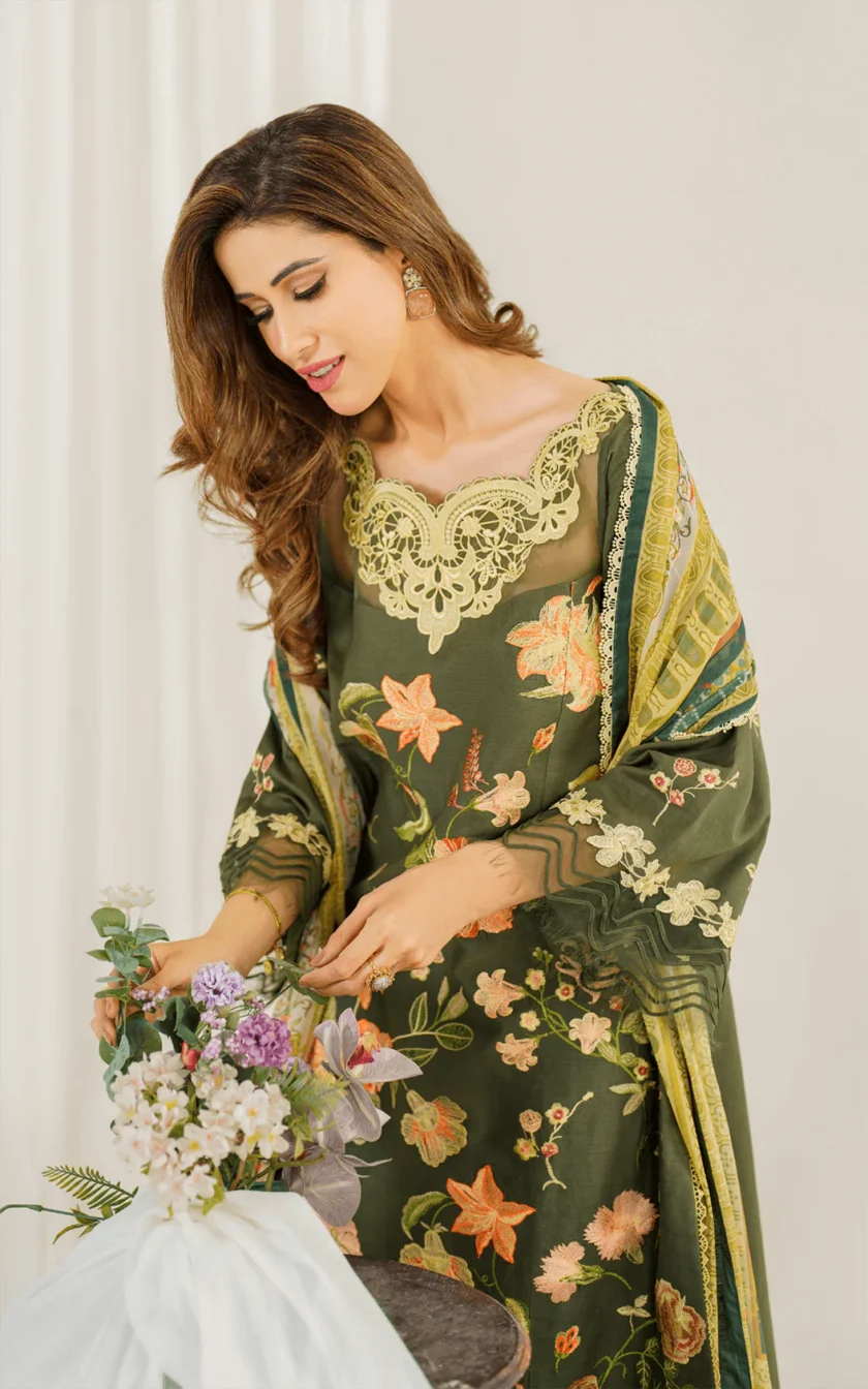 3Pc Unstitched Luxury Lawn Dress Sweet Pea by Asifa Nabeel - Image 7