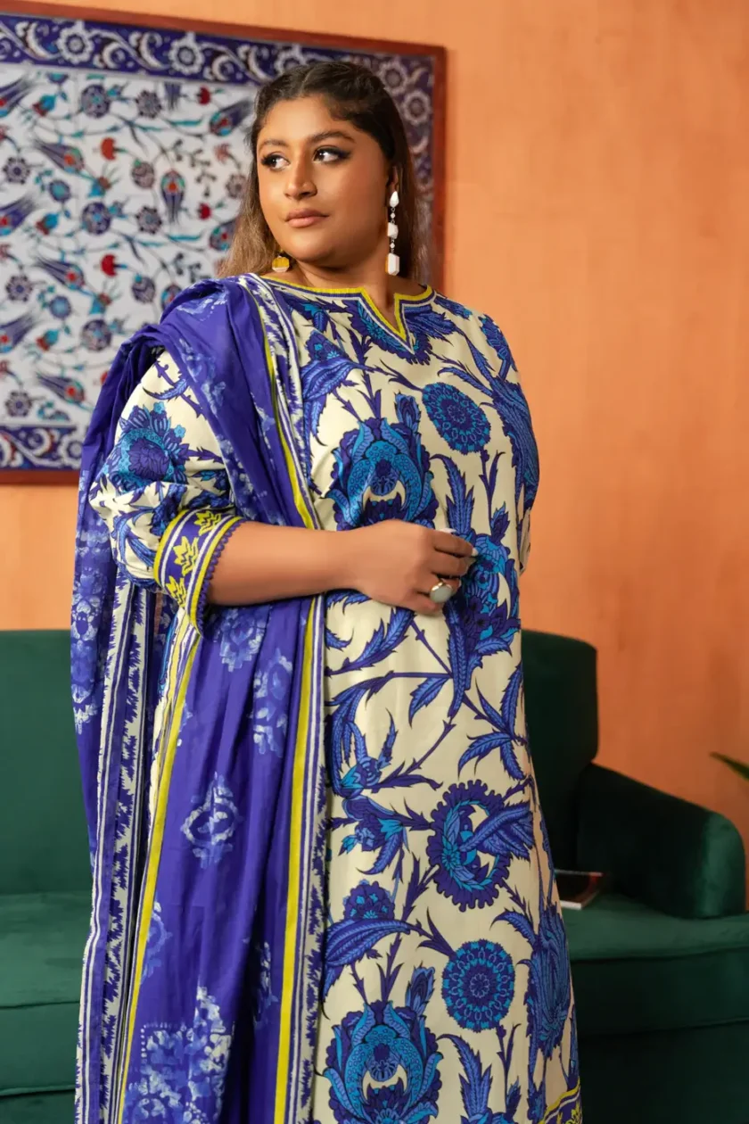 Unstitched 3Pc Printed Lawn Dress By Alkaram FN-19-24 - Image 5
