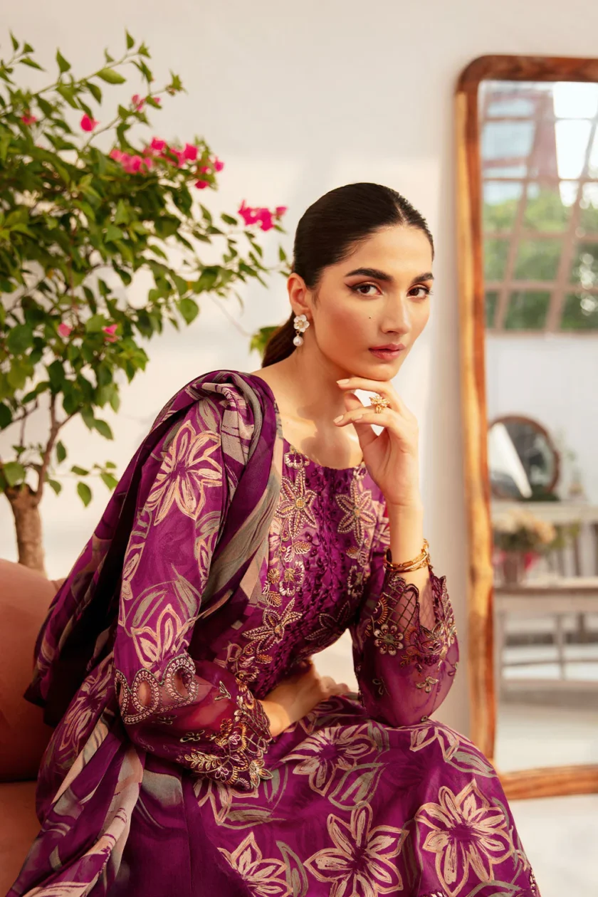 Unstitched 3Pc Embroidered Lawn Dress Ramsha Rangrez 705 - Image 4