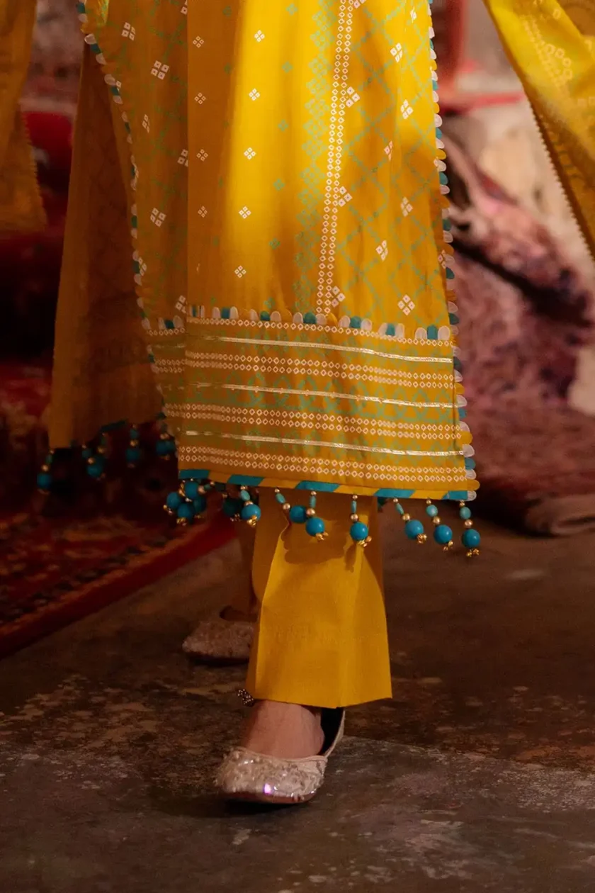 Unstitched 3Pc Printed Lawn Dress by Gul Ahmed CL-52138A - Image 6