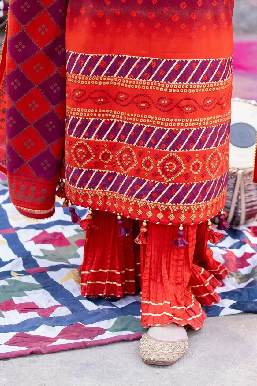 Unstitched 3Pc Printed Lawn Dress by Gul Ahmed CL-52410B - Image 3