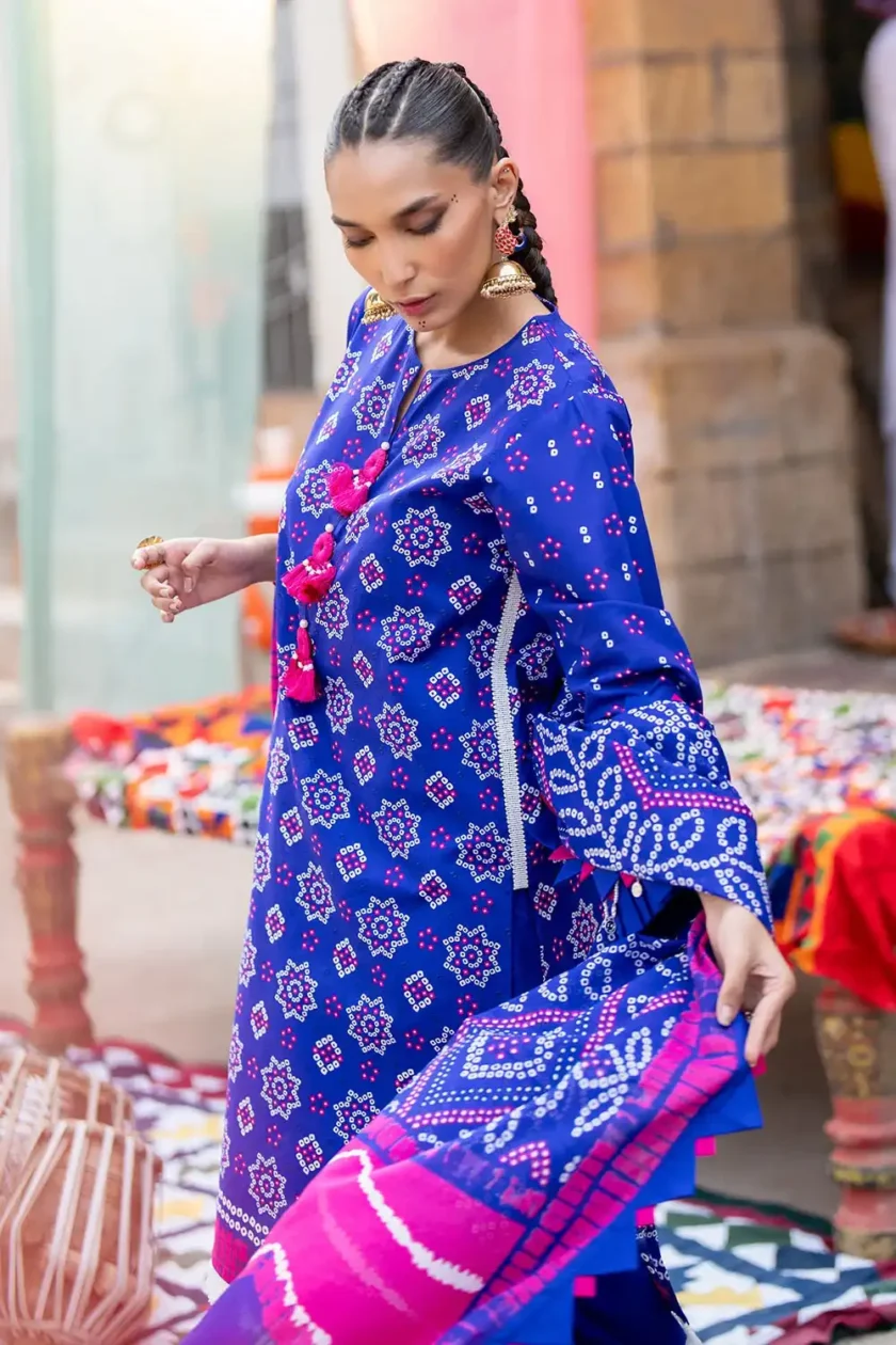 Unstitched 3Pc Printed Lawn Dress by Gul Ahmed CL-52445B - Image 3