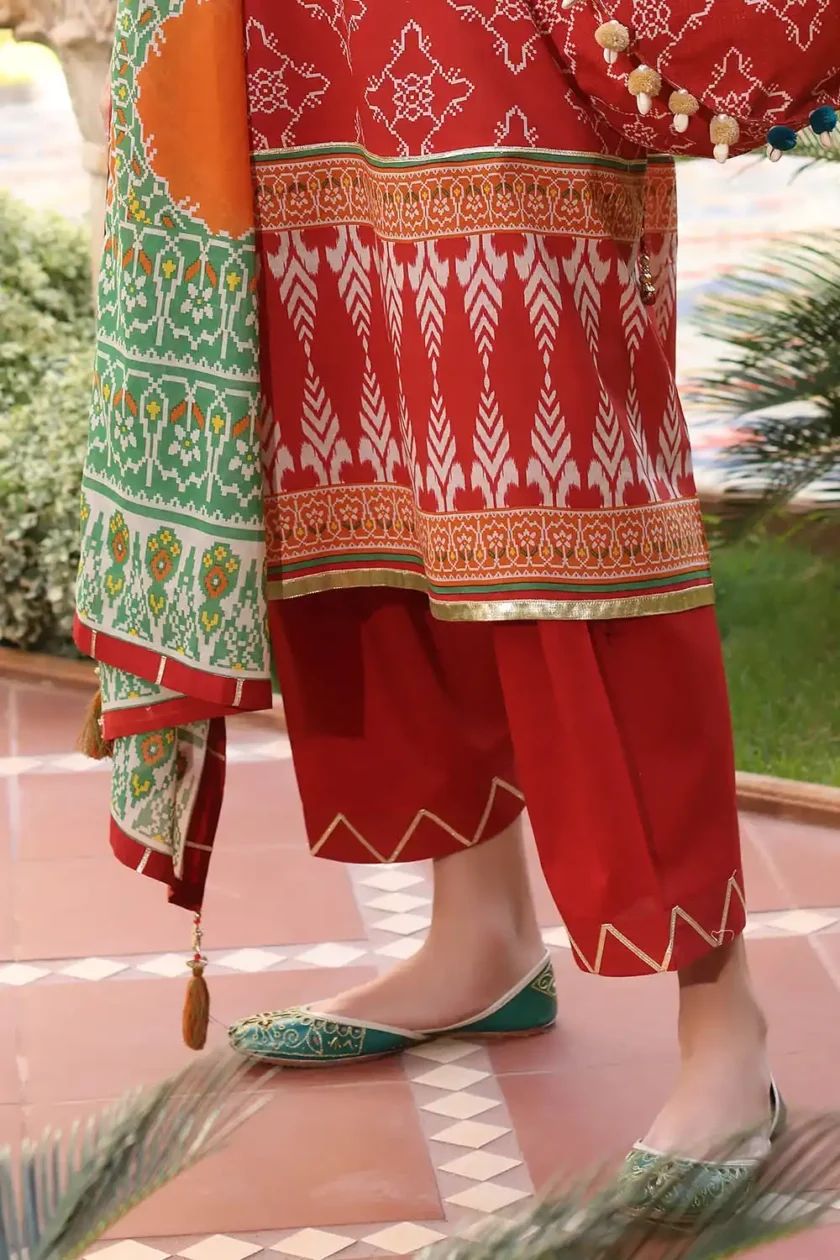 Unstitched 3Pc Printed Lawn Dress by Gul Ahmed CL-52505 - Image 4