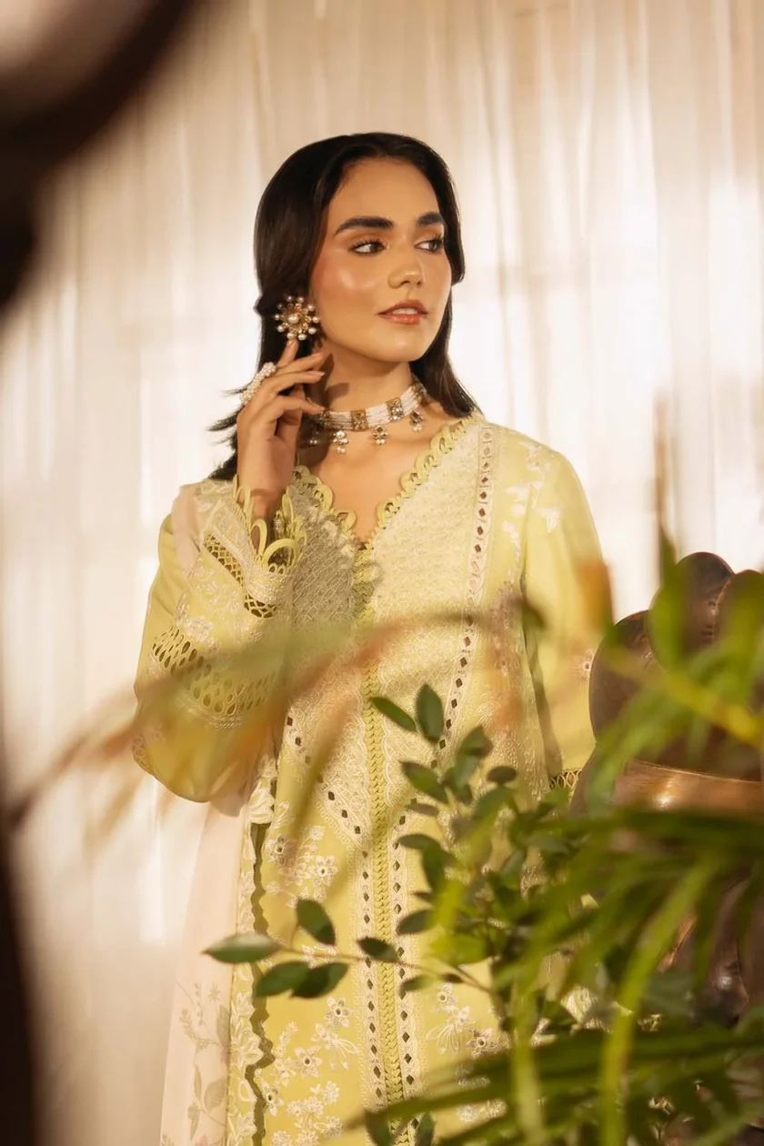 Unstitched 3 Piece Embroidered Luxury Lawn Dress Gulnaz Sajni Zarposh - Image 4