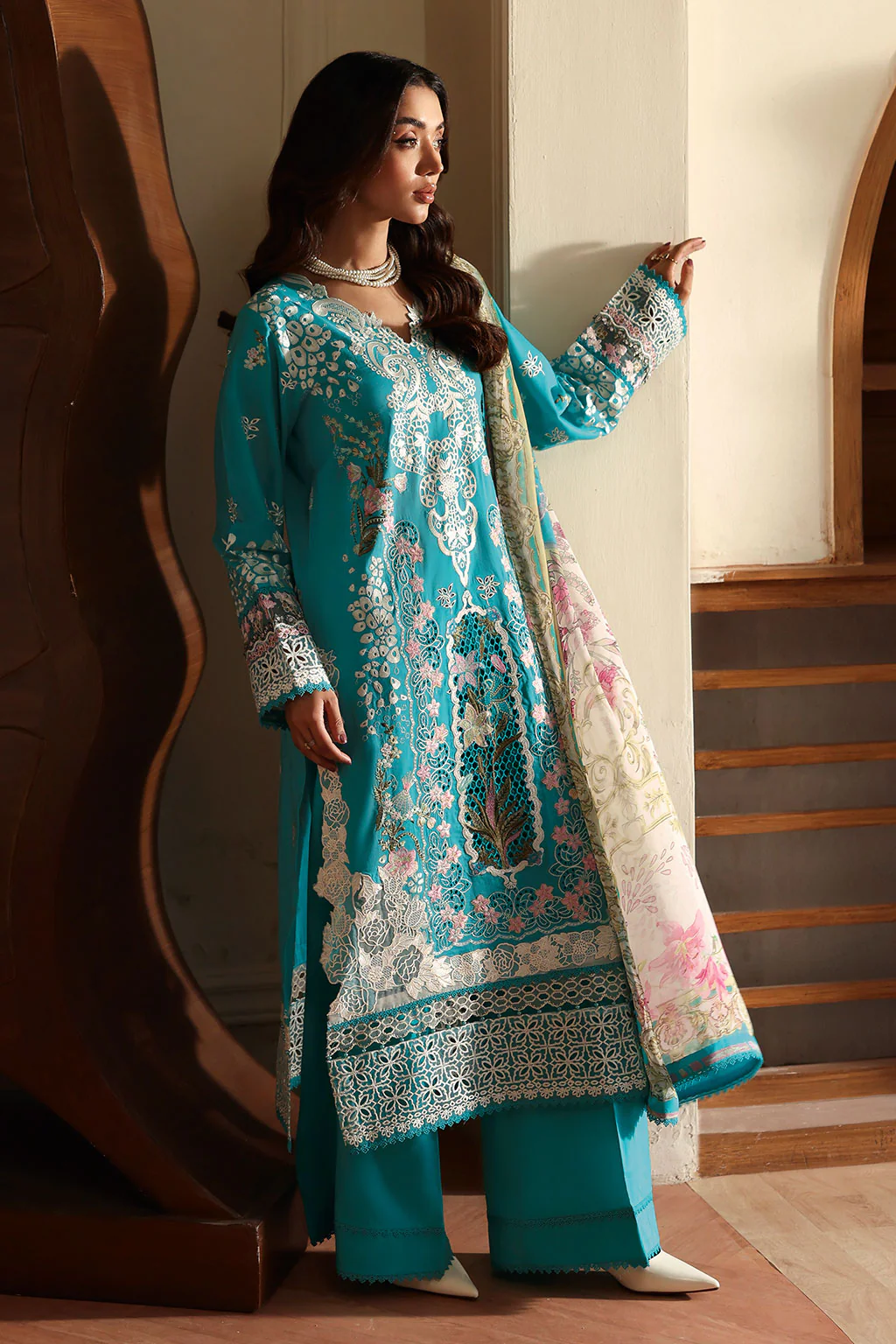 Unstitched 3Pc Embroidered Luxury Lawn Dress Ramsha Andaaz 1307