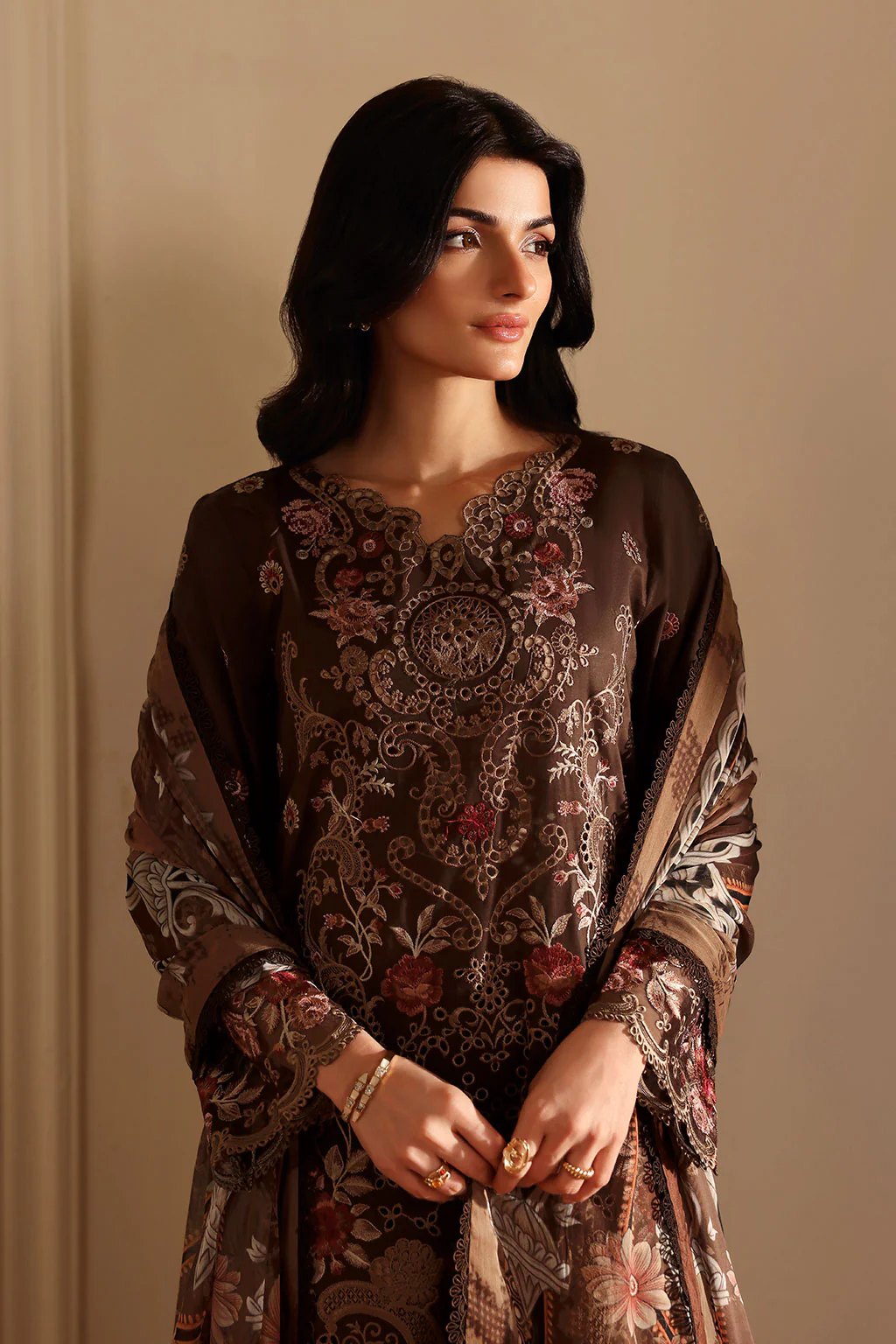 Unstitched 3Pc Embroidered Luxury Lawn Dress Ramsha Andaaz 1303 - Image 3
