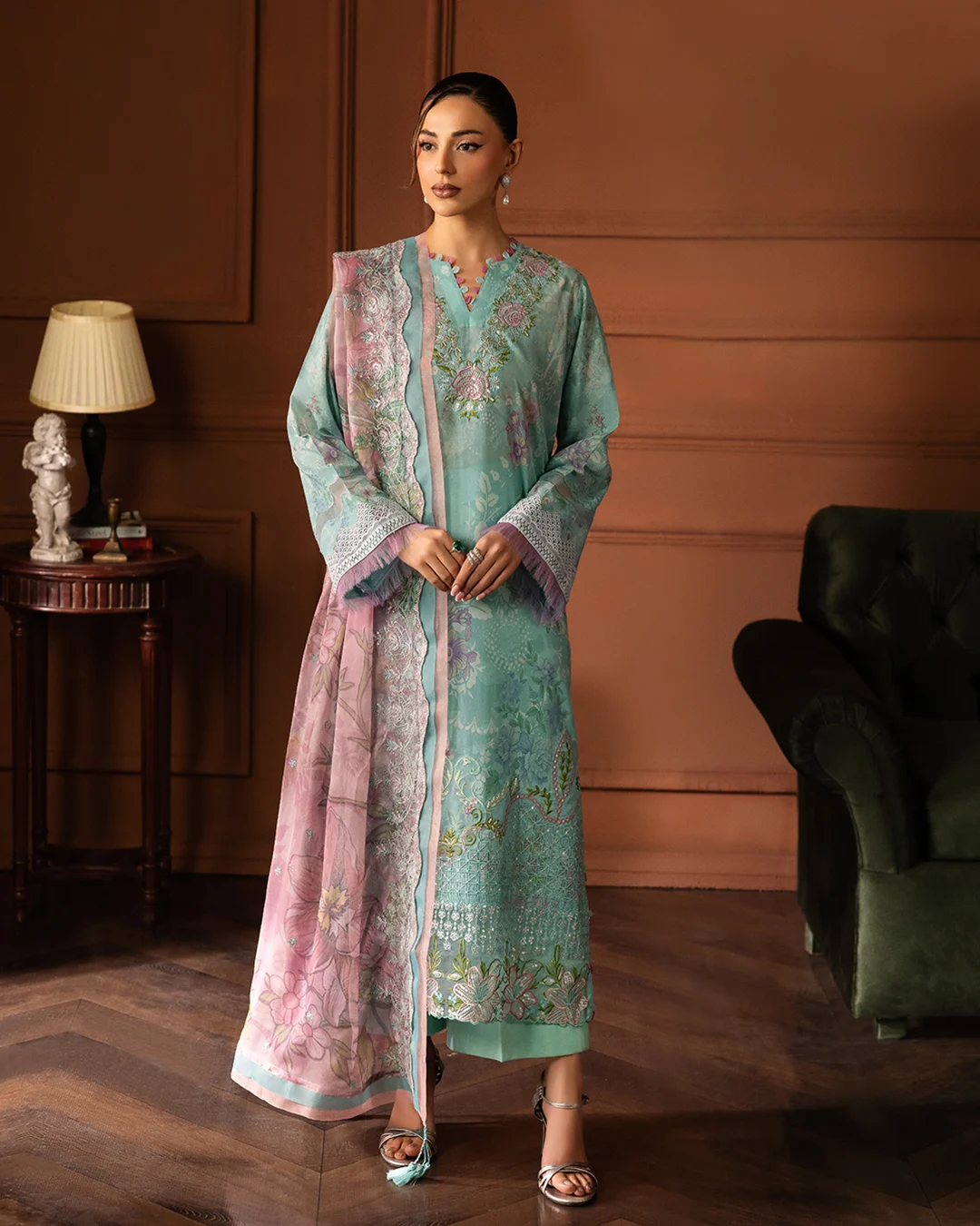 unstitched-3pc-embroidered-swiss-lawn-dress-gulljee-safaira-a-09