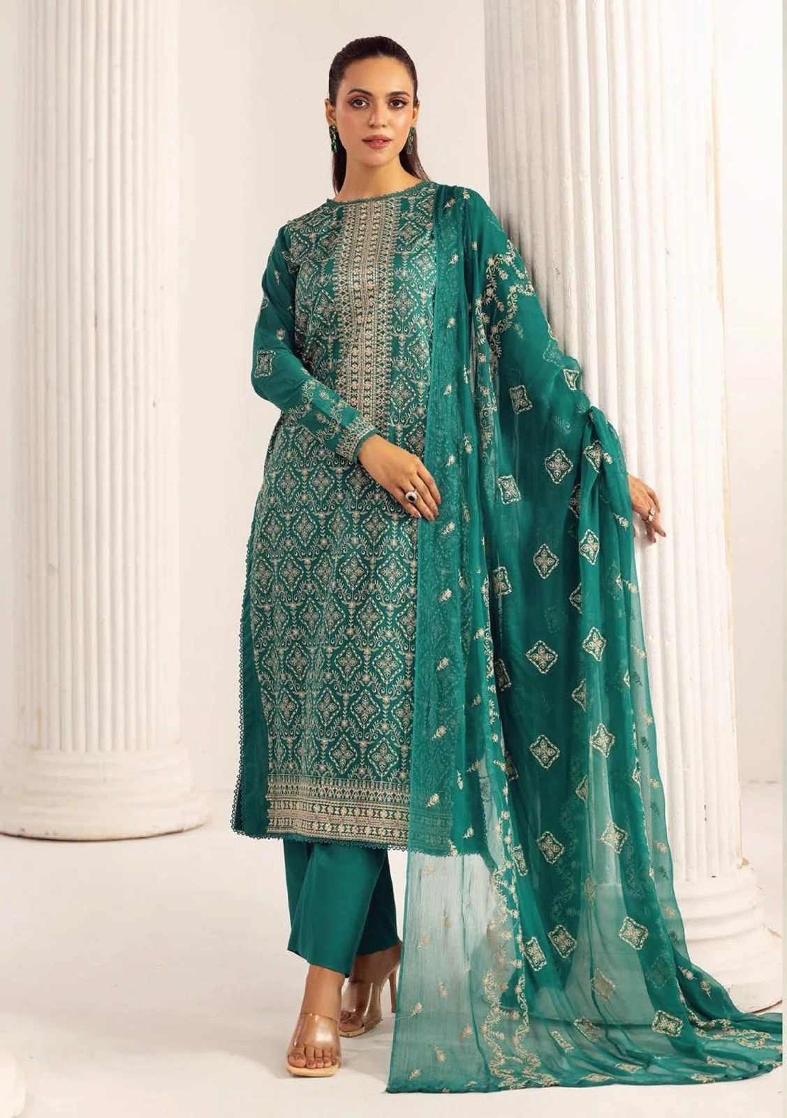 Unstitched 3Pc Embroidered Luxury Lawn Dress Shamiyana Khoobsurat by Nur 3409