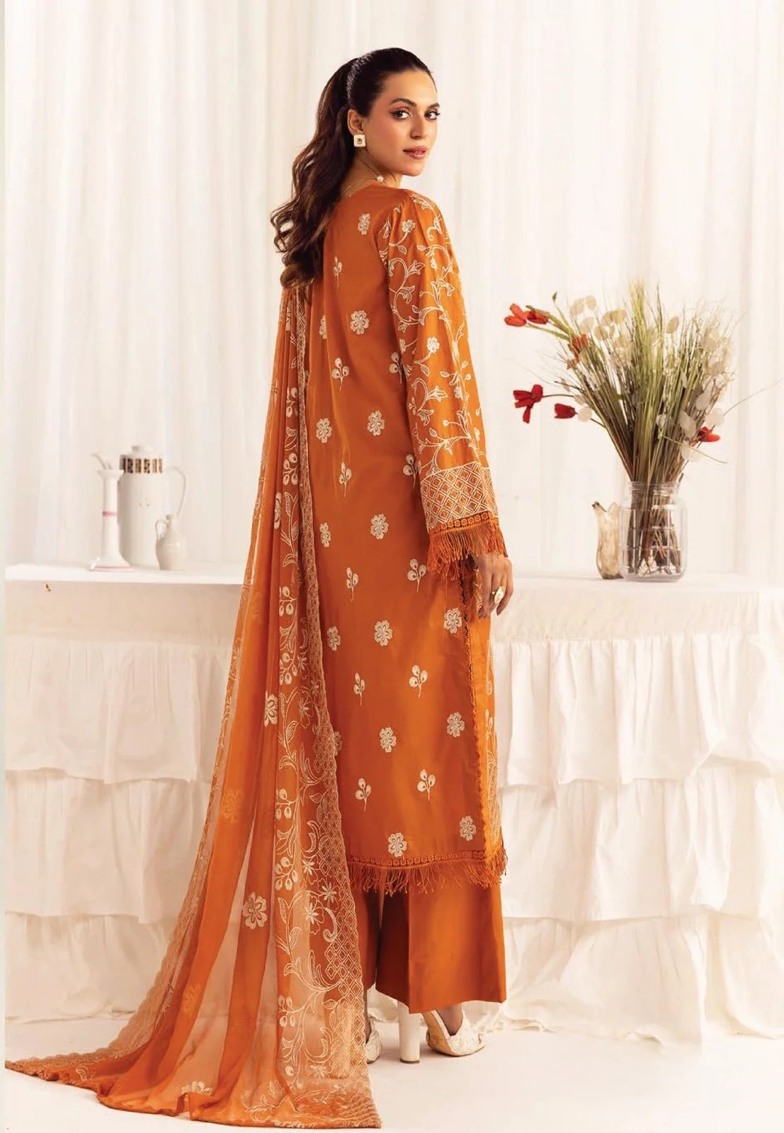 Unstitched 3Pc Embroidered Luxury Lawn Dress Shamiyana Khoobsurat by Nur 3407 - Image 3