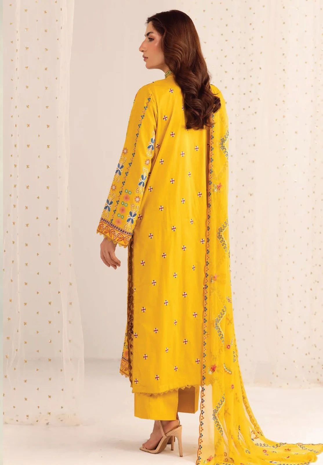 Unstitched 3Pc Embroidered Luxury Lawn Dress Shamiyana Khoobsurat by Nur 3404 - Image 2