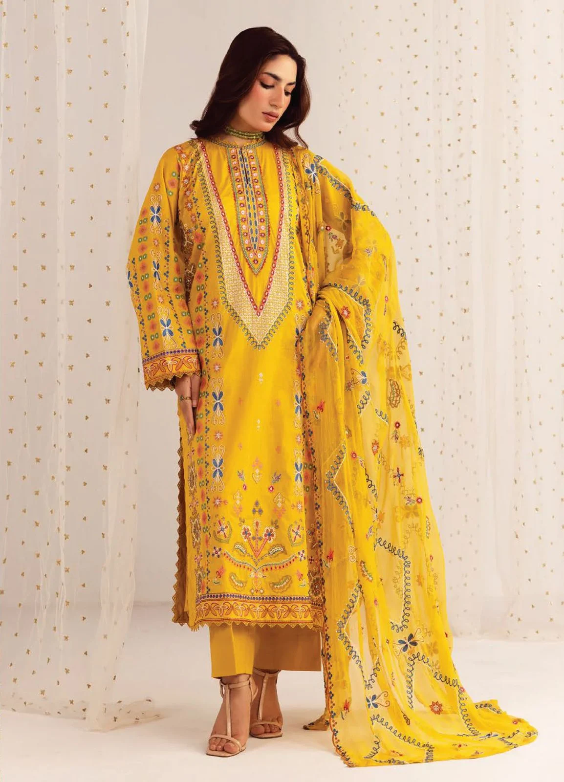 Unstitched 3Pc Embroidered Luxury Lawn Dress Shamiyana Khoobsurat by Nur 3404 - Image 3