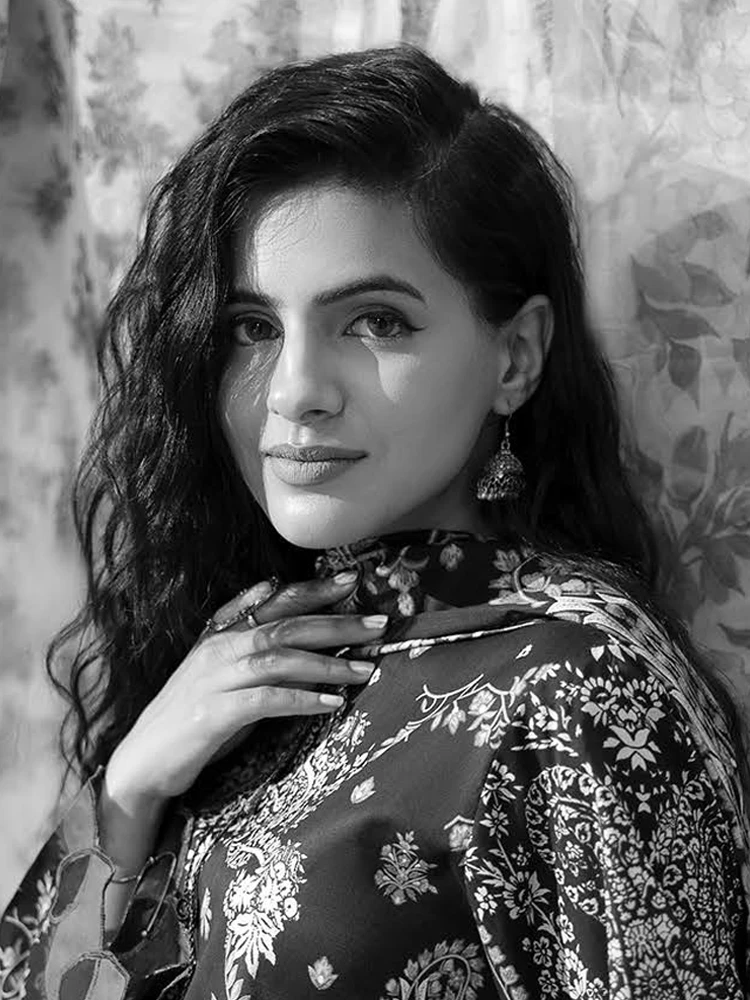 Unstitched 3Pc Luxury Digital Printed Lawn Dress Araz by GullJee GJA 112 - Image 2