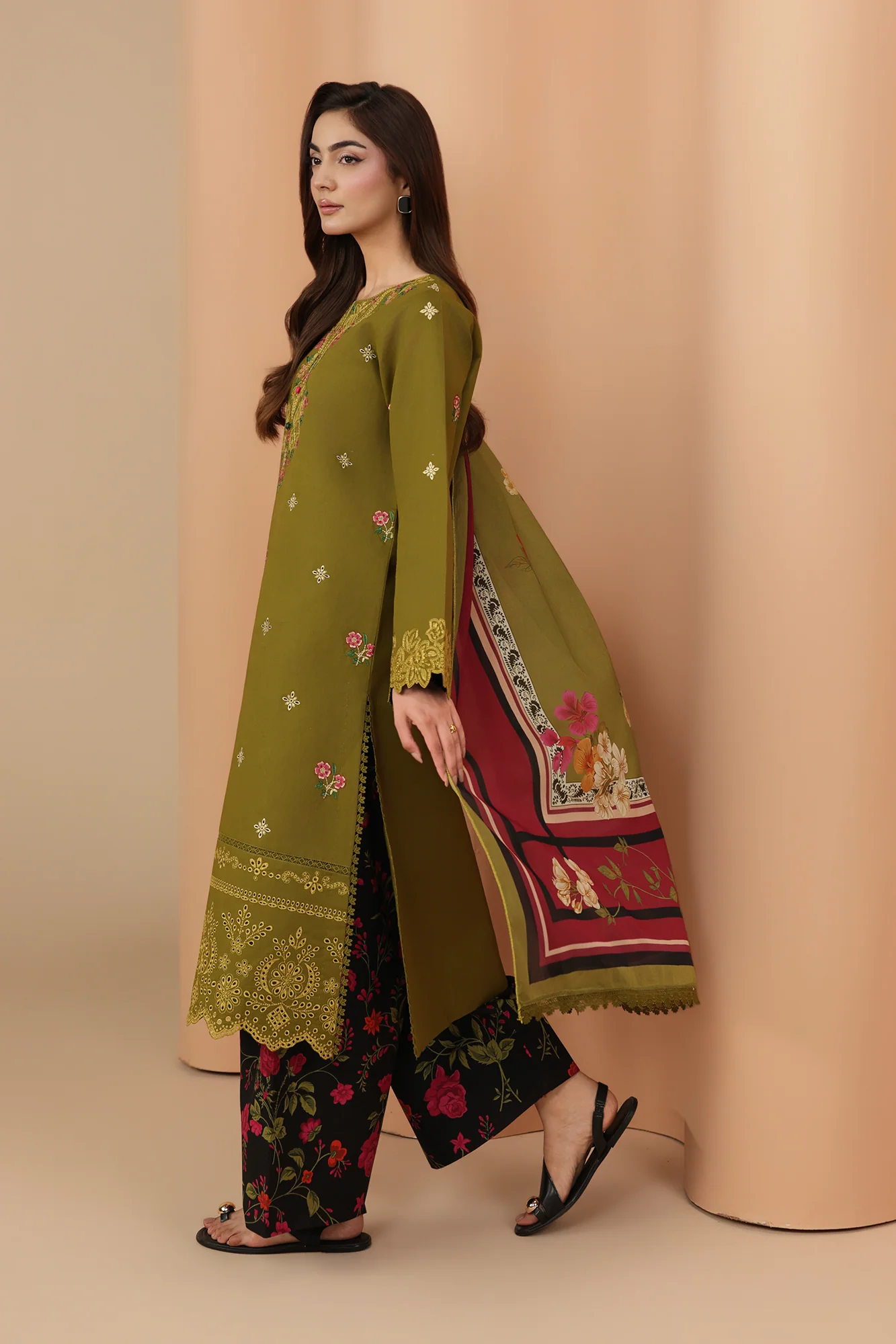 Unstitched 3Pc Embroidered Lawn Dress Jahaan by RajBari RBJ 10 - Image 7