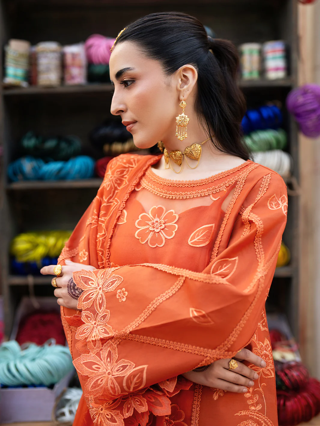 Unstitched 3Pc Embroidered Lawn Dress Satrangi by Mahnur ST09 - Image 2