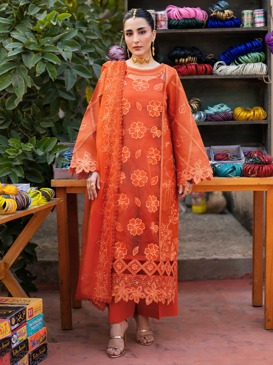 unstitched-3pc-embroidered-lawn-dress-satrangi-by-mahnur-st09